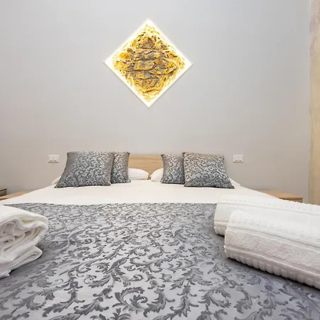 Marea Couette-café Gioiosa Marea